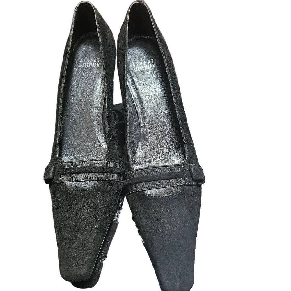Stuart Weitzman pump for women